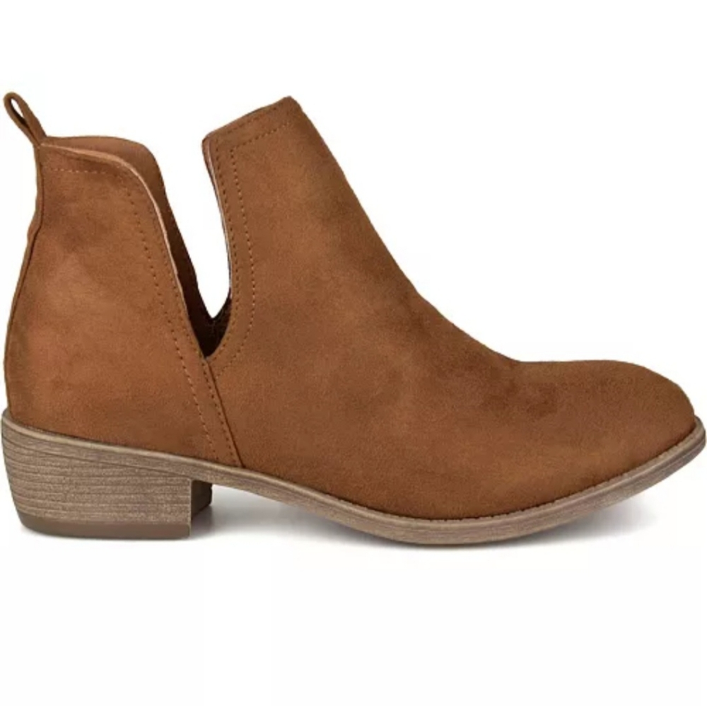 Journee Collection Women's Ankle Booties - Picture 2 of 3